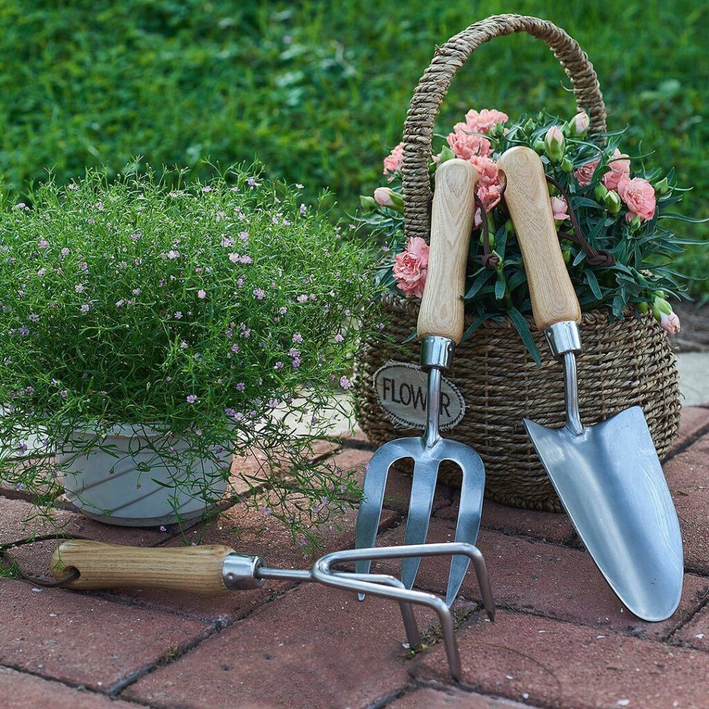 kuni 2 kohalise hauaplatsi 1x hooldus